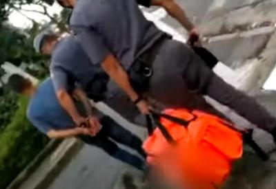 Homem se passa por motoboy de app para transportar drogas Homem se passa por motoboy de app para transportar drogas