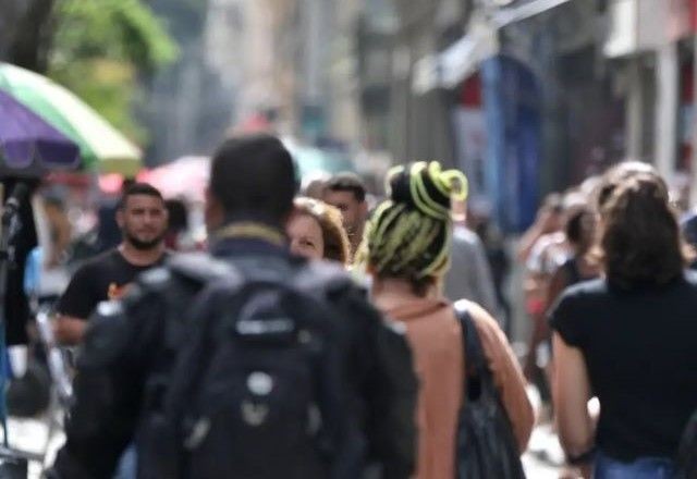 Imagem da noticia População do Brasil cresce 4,68% e chega a 212,5 milhões em 2024, diz IBGE