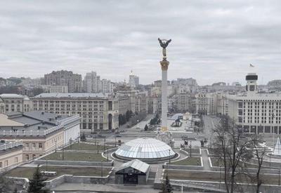 "Ucrania - Arquivos de Guerra": tensão, sirenes e milícias tomam Kiev