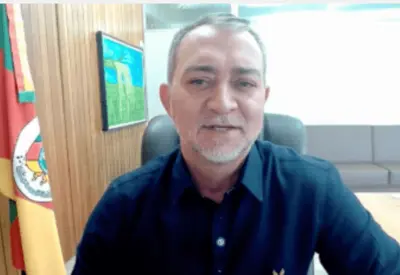 PT gaúcho resiste à orientação nacional e convoca reunião de emergência sobre palanque no RS PT gaúcho resiste à orientação nacional e convoca reunião de emergência sobre palanque no RS