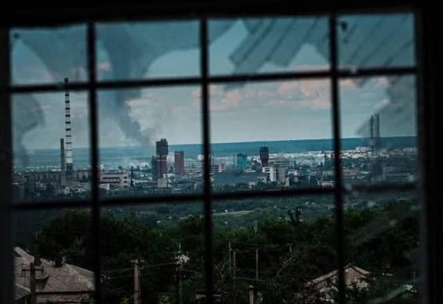 Imagem da noticia Rússia avança no Donbass e está próxima de conquistar Lysychansk