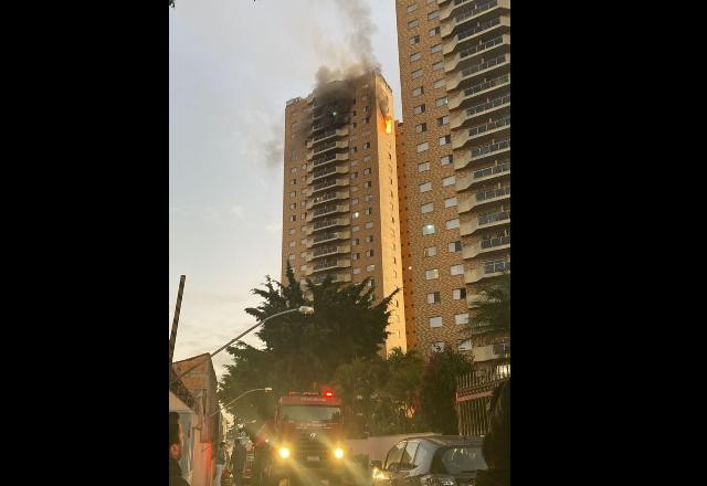 Imagem da noticia Incêndio destrói apartamento no Butantã, em São Paulo