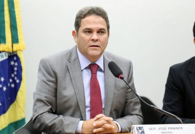 Imagem da noticia "Preocupante": entidades reagem à composição da Comissão de Meio Ambiente