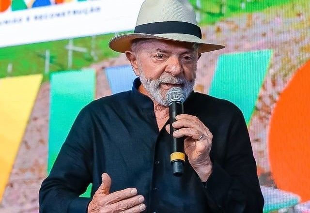 Imagem da noticia Após diagnóstico de labirintite, Lula deve trabalhar no Alvorada nesta terça (27)