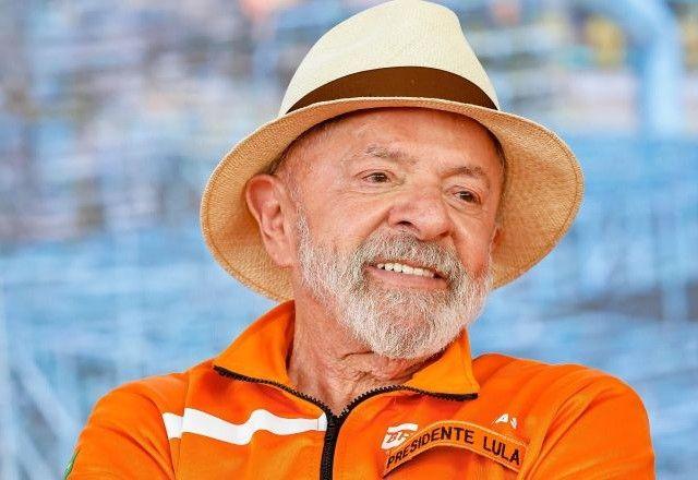 Lula deve passar a virada do ano em Copacabana (RJ) Lula deve passar a virada do ano em Copacabana (RJ)