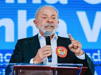 No Panamá, Lula terá primeiro encontro com presidente de direita do Chile e agenda voltada à atração de negócios No Panamá, Lula terá primeiro encontro com presidente de direita do Chile e agenda voltada à atração de negócios