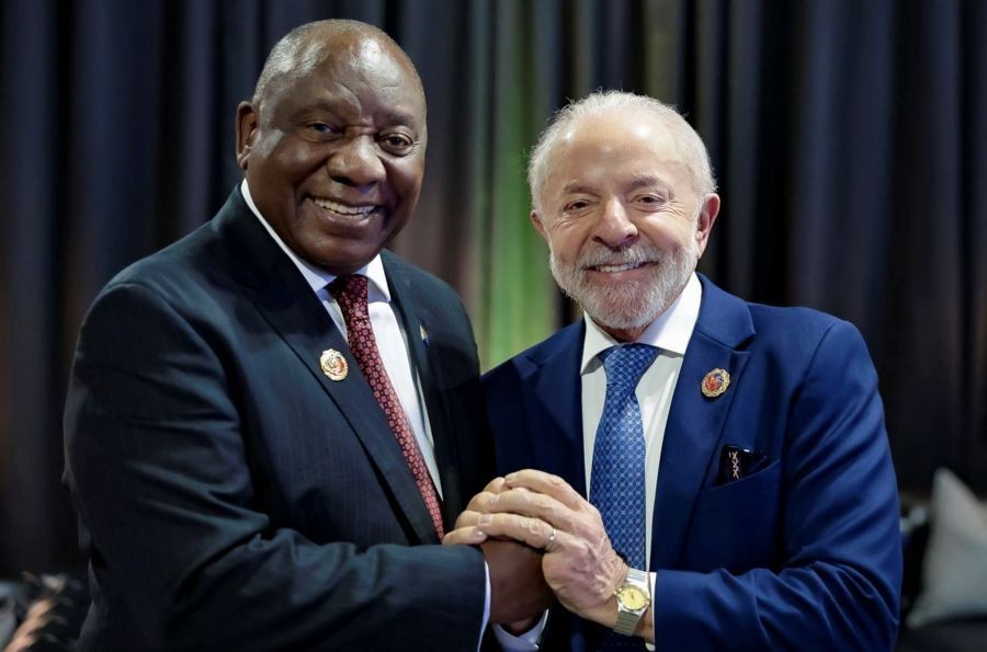Lula se reúne com presidente da África do Sul, Cyril Ramaphosa, nesta segunda (9) - SBT News