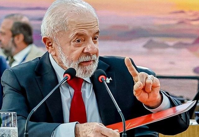 Imagem da noticia "Somos um país soberano. Não aceitamos interferência ou tutela", diz Lula após post de Trump sobre Bolsonaro