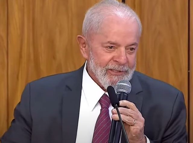 Imagem da noticia Lula assina programa para combater ao crime na Amazônia, cobra agilidade e "menos burocracia"