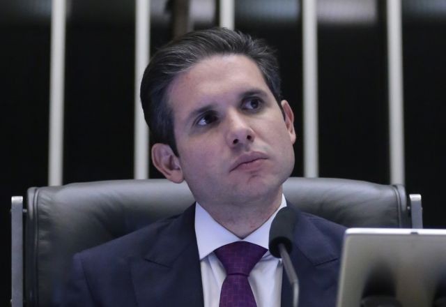Imagem da noticia Motta diz que Câmara vai votar nesta quinta (21) urgência da isenção do IR para quem ganha até R$ 5 mil