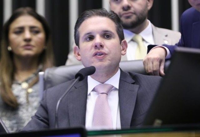 Imagem da noticia Motta confirma prazo de 10 dias para governo apresentar alternativa à alta do IOF: "Algo que evite gambiarras"