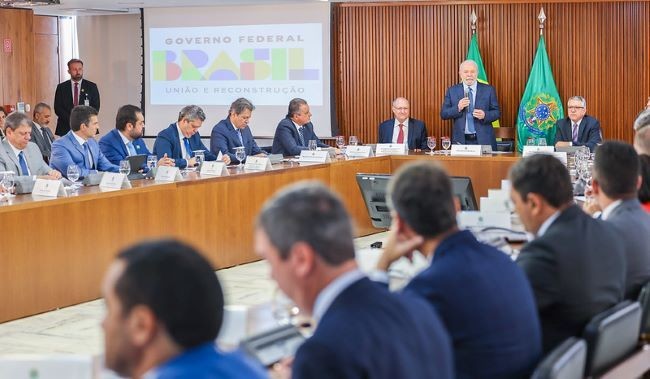 Imagem da noticia Lula desiste de conduzir reunião com governadores sobre queimadas e vai para o Maranhão