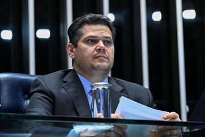 Alcolumbre cita "compromissos pessoais" e não vai a evento no Planalto contra feminicídio Alcolumbre cita "compromissos pessoais" e não vai a evento no Planalto contra feminicídio