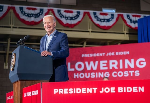 Imagem da noticia Família de Biden pede que presidente não desista de candidatura, diz agência