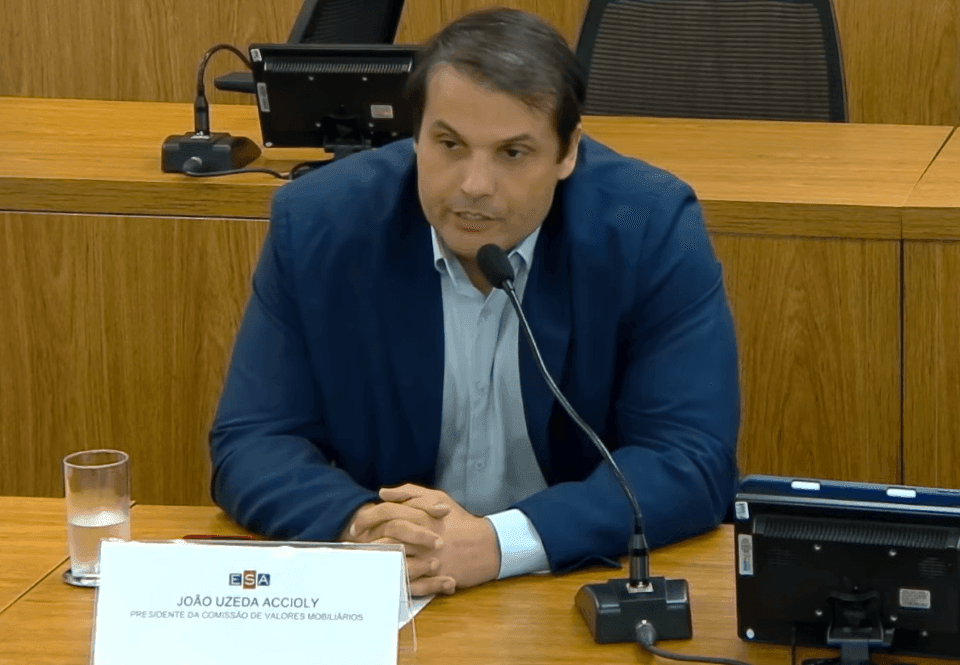 Imagem da noticia Caso Master: BC tenta "ficar melhor na foto" enquanto CVM é atacada, diz presidente interino do órgão