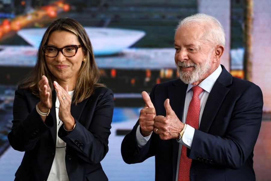 Imagem da noticia Janja vai desfilar na Marquês de Sapucaí em enredo que homenageia Lula