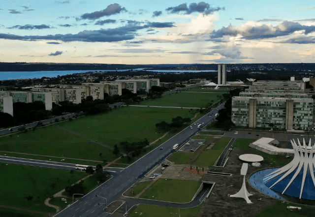 Imagem da noticia CNU: governo divulga resultado da etapa de manifestação de interesse para candidatos em lista de espera