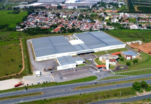 Imagem da noticia Embraer anuncia produção de "carro voador" no Brasil