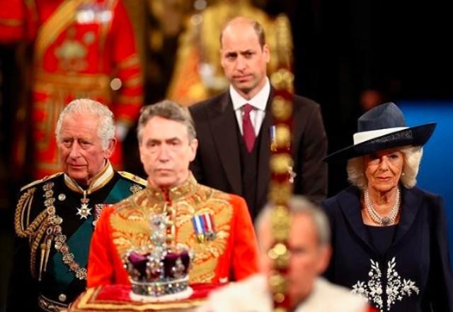 Imagem da noticia Príncipe Charles substitui Rainha Elizabeth na abertura do Parlamento