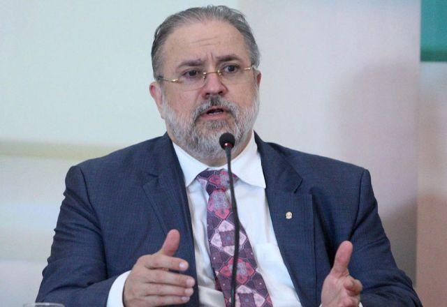 Imagem da noticia Aras diz que PGR atua para evitar atos violentos em Sete de Setembro