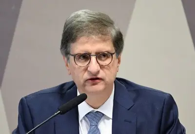 "Da PGR não saem denúncias precipitadas", diz Gonet em sabatina na CCJ do Senado "Da PGR não saem denúncias precipitadas", diz Gonet em sabatina na CCJ do Senado