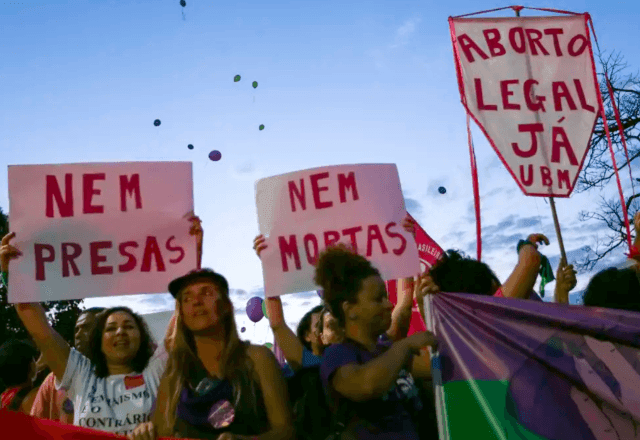 Imagem da noticia PL do aborto: lei poderia provocar aumento da mortalidade materna, diz pesquisadora