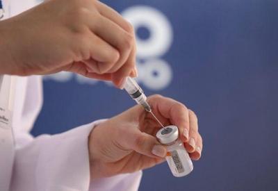 Mais de 21 milhões de pessoas podem receber a dose de reforço em fevereiro Mais de 21 milhões de pessoas podem receber a dose de reforço em fevereiro