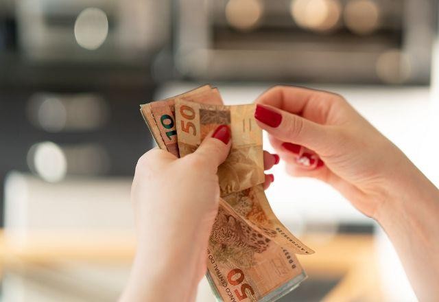 Imagem da noticia Dinheiro em espécie é cada vez menos utilizado por brasileiros, diz BC