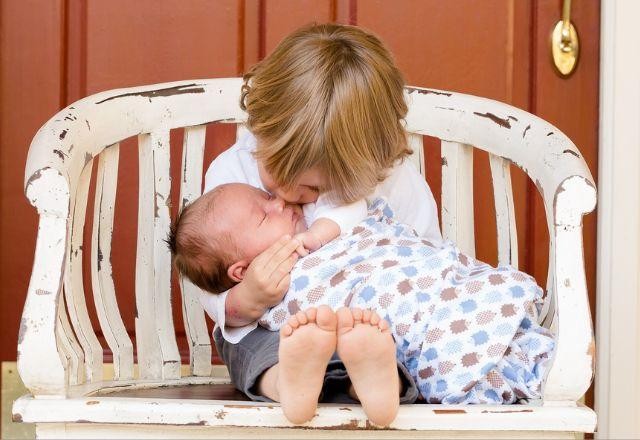 Imagem da noticia Helena e Miguel lideram registros de nomes para bebês em 2022