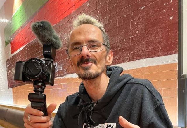 Imagem da noticia França investiga morte do streamer Jean Pormanove durante transmissão ao vivo