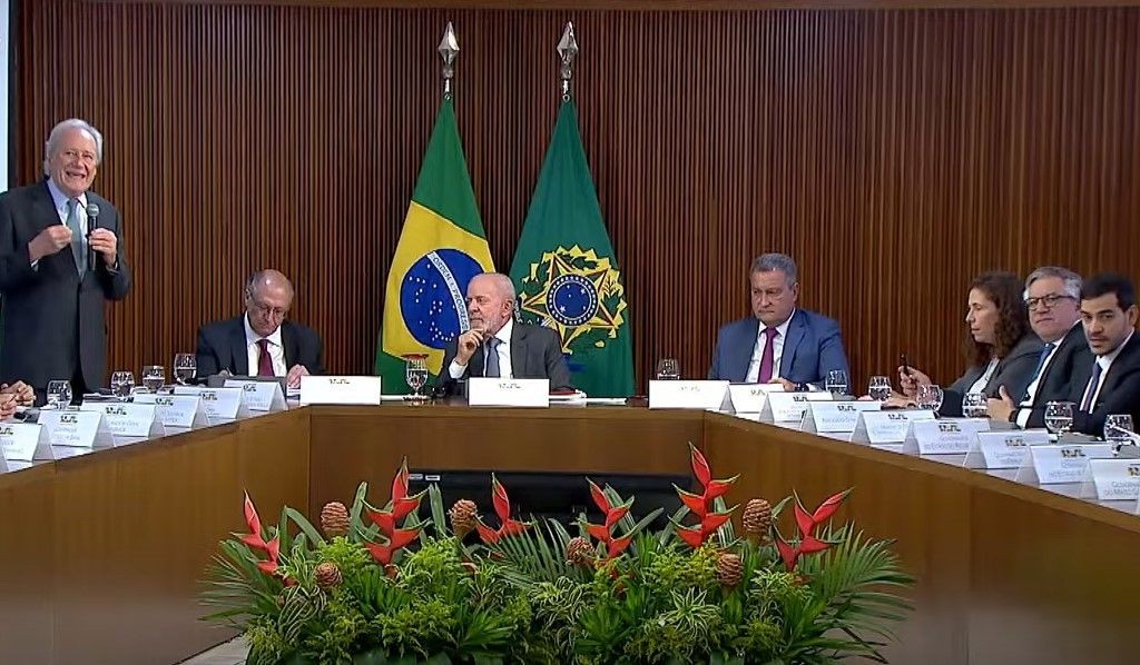 Imagem da noticia Lula defende pacto contra o crime organizado em reunião com governadores