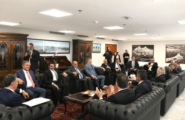 Imagem da noticia Supremo, Congresso e Governo anunciam acordo sobre emendas pix