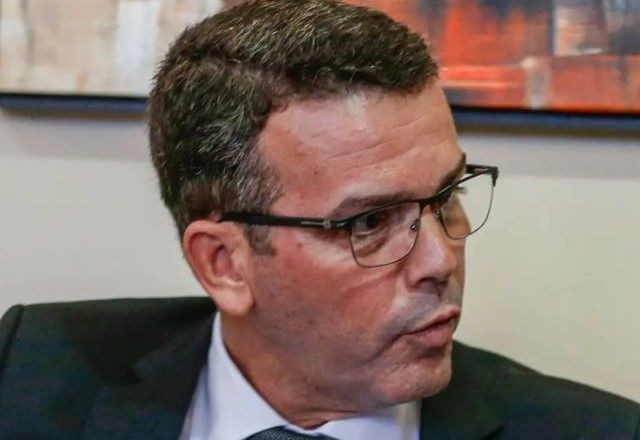 Imagem da noticia "Consultas" em dentista de milicianos, negócios de segurança e corrupção policial: as suspeitas contra Rivaldo Barbosa