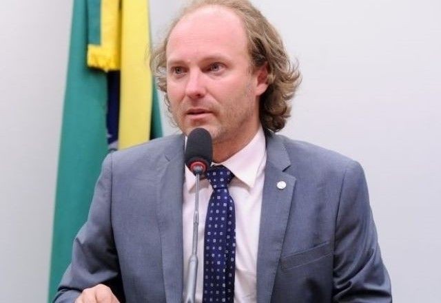 Imagem da noticia Assista: presidente do Ibama discute greve dos servidores do instituto no Perspectivas desta terça (25)