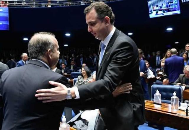 Imagem da noticia Bolsonaristas sinalizam vida difícil a Pacheco e governo promete diálogo