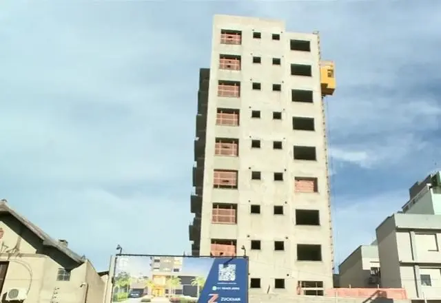 13º salário: guardar dinheiro ou amortizar o financiamento imobiliário? Saiba o que vale mais a pena 13º salário: guardar dinheiro ou amortizar o financiamento imobiliário? Saiba o que vale mais a pena