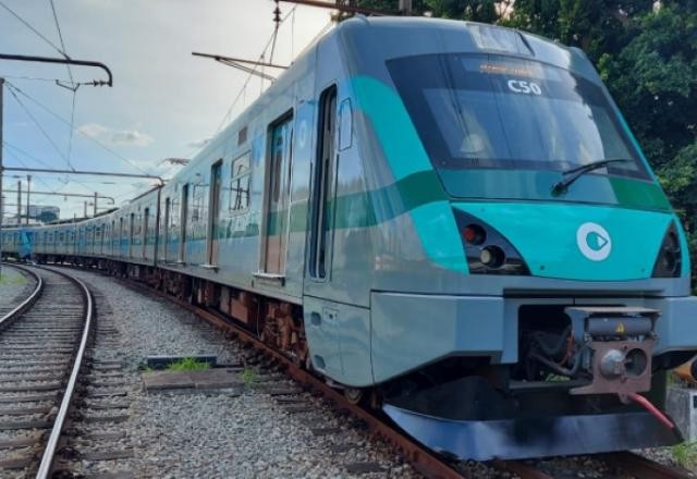 Imagem da noticia SP: Linha-9 Esmeralda apresenta problemas pelo segundo dia seguido