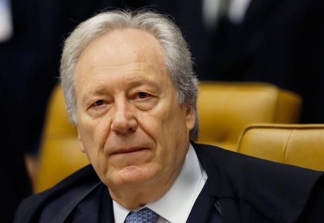 Imagem da noticia STF determina que Roger Abdelmassih vá para hospital penitenciário