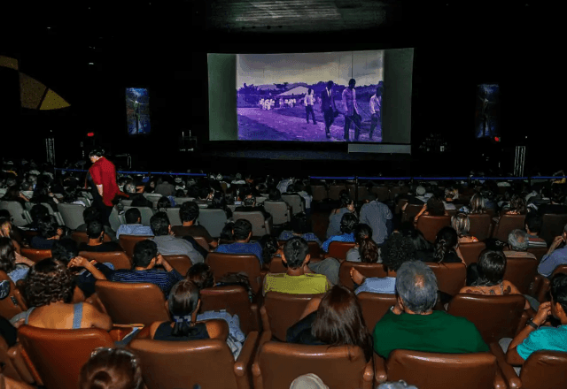 Imagem da noticia Governo publica decreto que estabelece cota de tela para exibição de filmes brasileiros nos cinemas em 2026