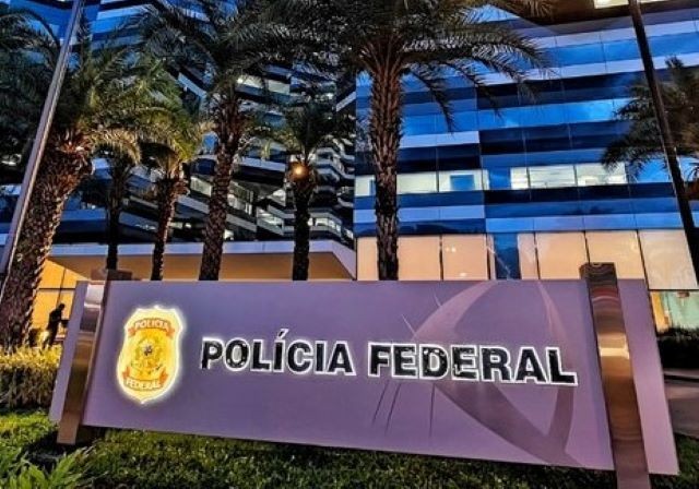 Imagem da noticia Operação Nero: PF faz buscas contra suspeitos da tentativa de invasão à sede da PF