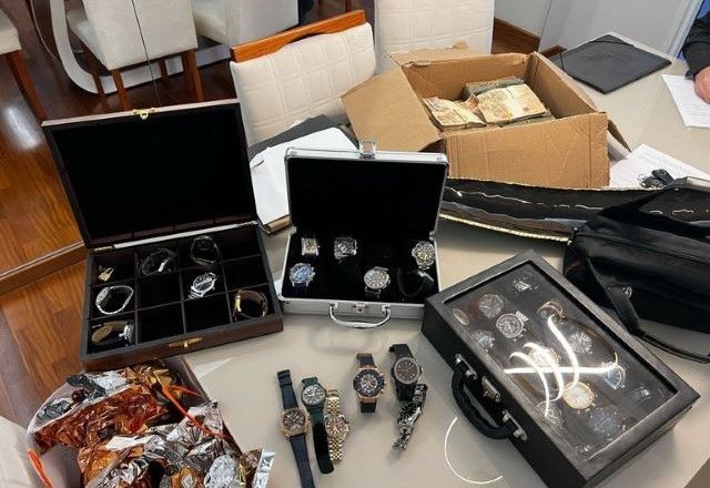 Imagem da noticia PF e Receita miram grupo que movimentou R$ 450 milhões em créditos tributários fictícios