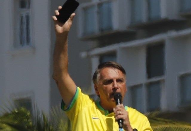 Imagem da noticia Denúncia da PGR contra Bolsonaro: minuta de golpe previa prisão de ministros do STF e presidente do Senado