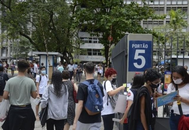 Imagem da noticia Quem perdeu o Enem pode pedir reaplicação do exame até 03 de dezembro