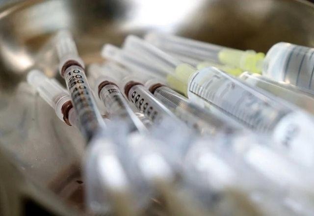 Imagem da noticia Pandemia pode causar déficit de seringas em 2022, alerta OMS