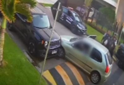 Seguranças de condomínio de luxo são indiciados por morte de pedreiro Seguranças de condomínio de luxo são indiciados por morte de pedreiro