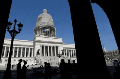 Após polêmica com o Grok, senado dos EUA aprova projeto de lei contra deepfakes sexuais Após polêmica com o Grok, senado dos EUA aprova projeto de lei contra deepfakes sexuais