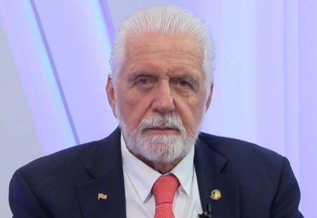 Imagem da noticia "Não é hora de votar isso", diz Jaques Wagner sobre mudanças na Lei da Ficha Limpa