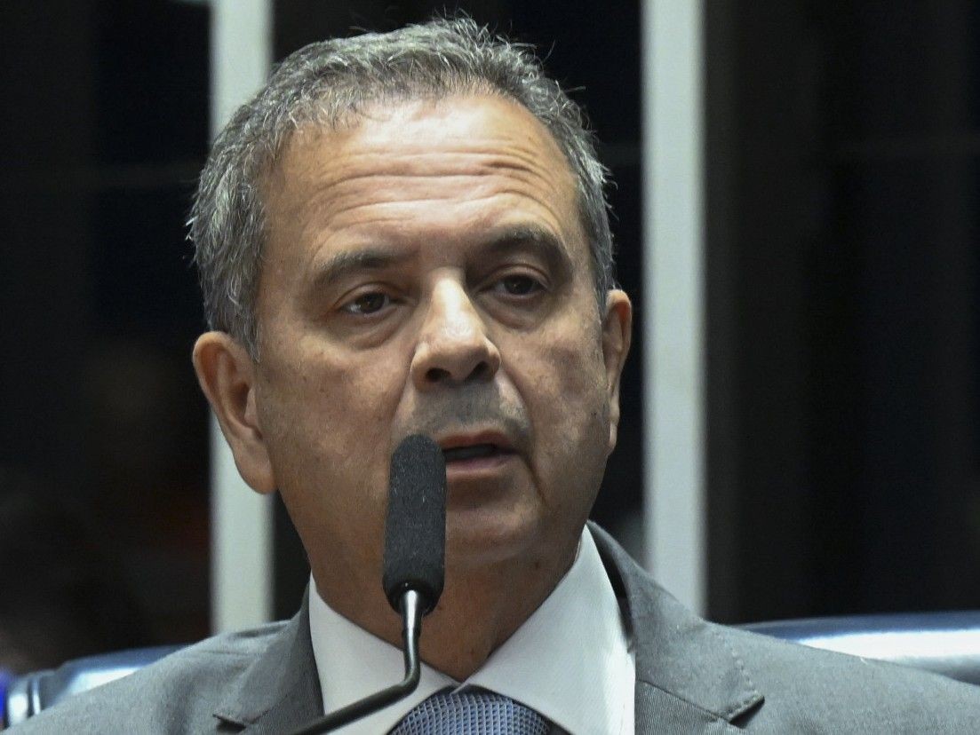 Imagem da noticia Coordenador da campanha diz que Tarcísio é leal e vai apoiar Flávio