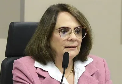 Ao investigar Master, “CPMI do INSS vai colocar muita gente na cadeia”, afirma senadora Damares Alves Ao investigar Master, “CPMI do INSS vai colocar muita gente na cadeia”, afirma senadora Damares Alves