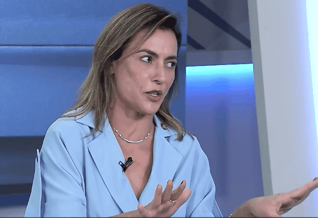 Em disputa ao Senado pelo MS, Soraya Thronicke diz que recebeu apoio de Lula e vai combater “seita bolsonarista” Em disputa ao Senado pelo MS, Soraya Thronicke diz que recebeu apoio de Lula e vai combater “seita bolsonarista”